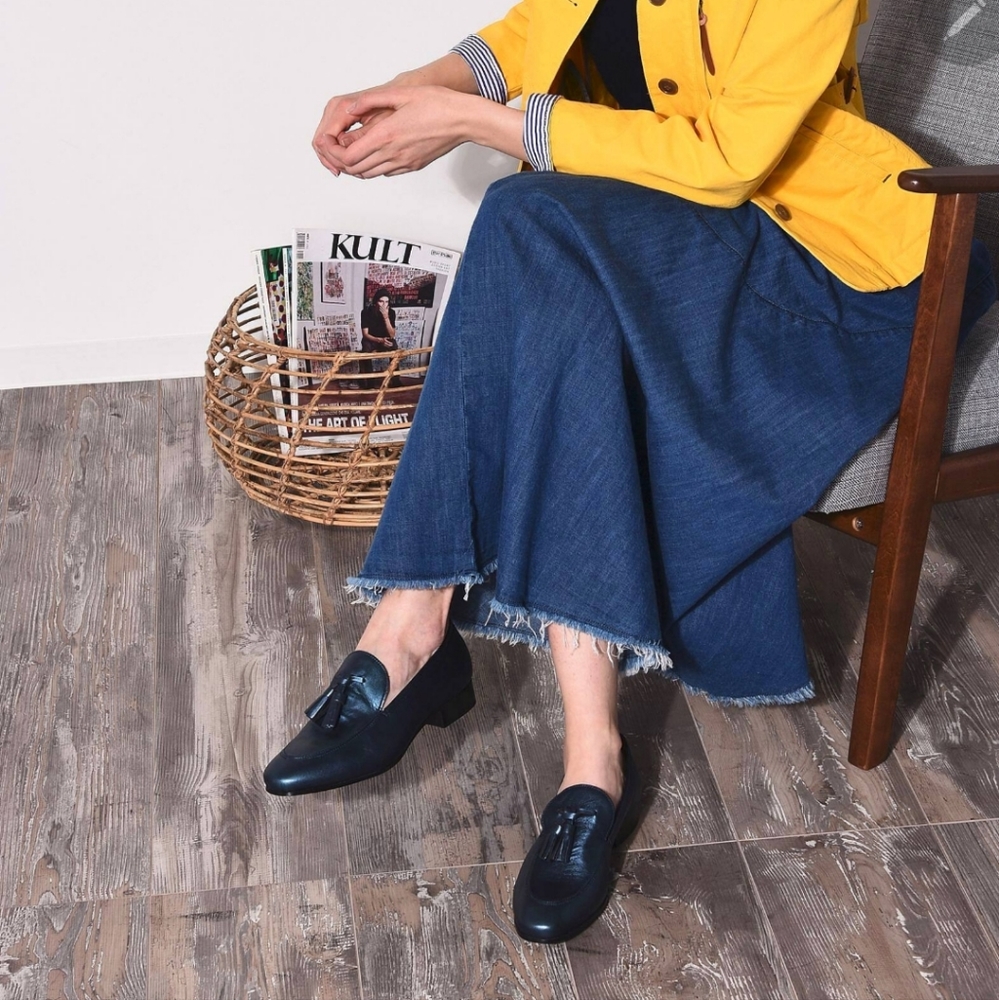 LEONARDO PRINCIPI BLUE LOAFERS SZE 8. RUNS BIG